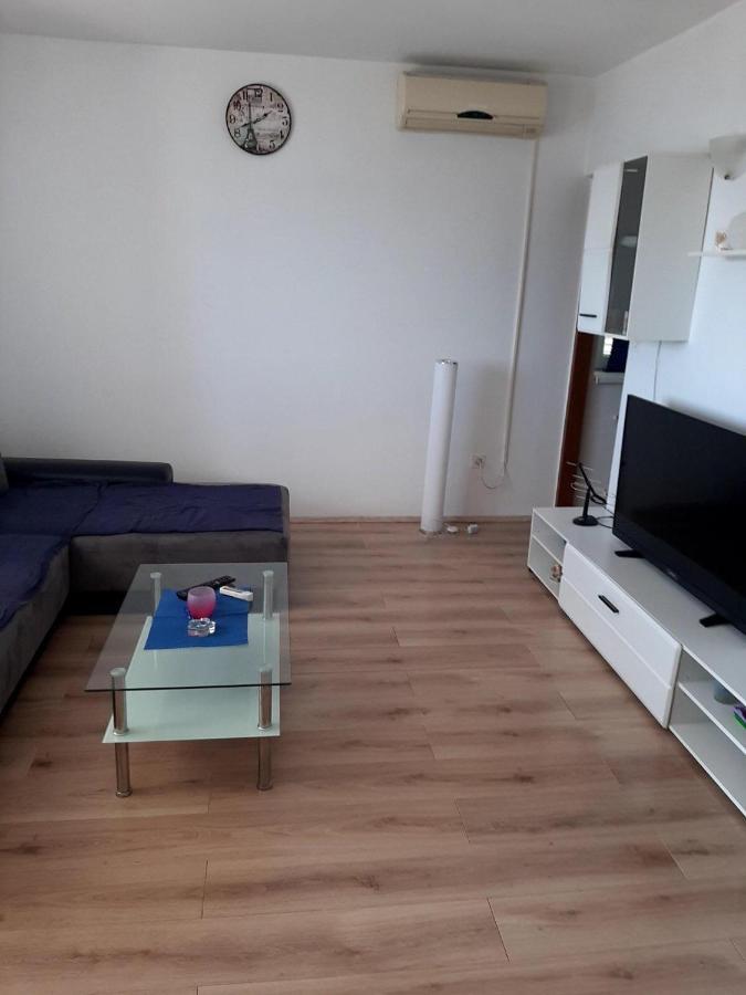 Apartment Tim Senj  Luaran gambar