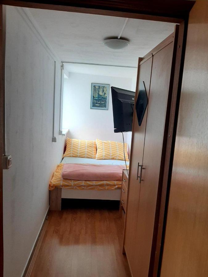 Apartment Tim Senj  Luaran gambar